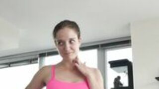 Alyssa Reece - My GF Wets Her Pants For The First Time